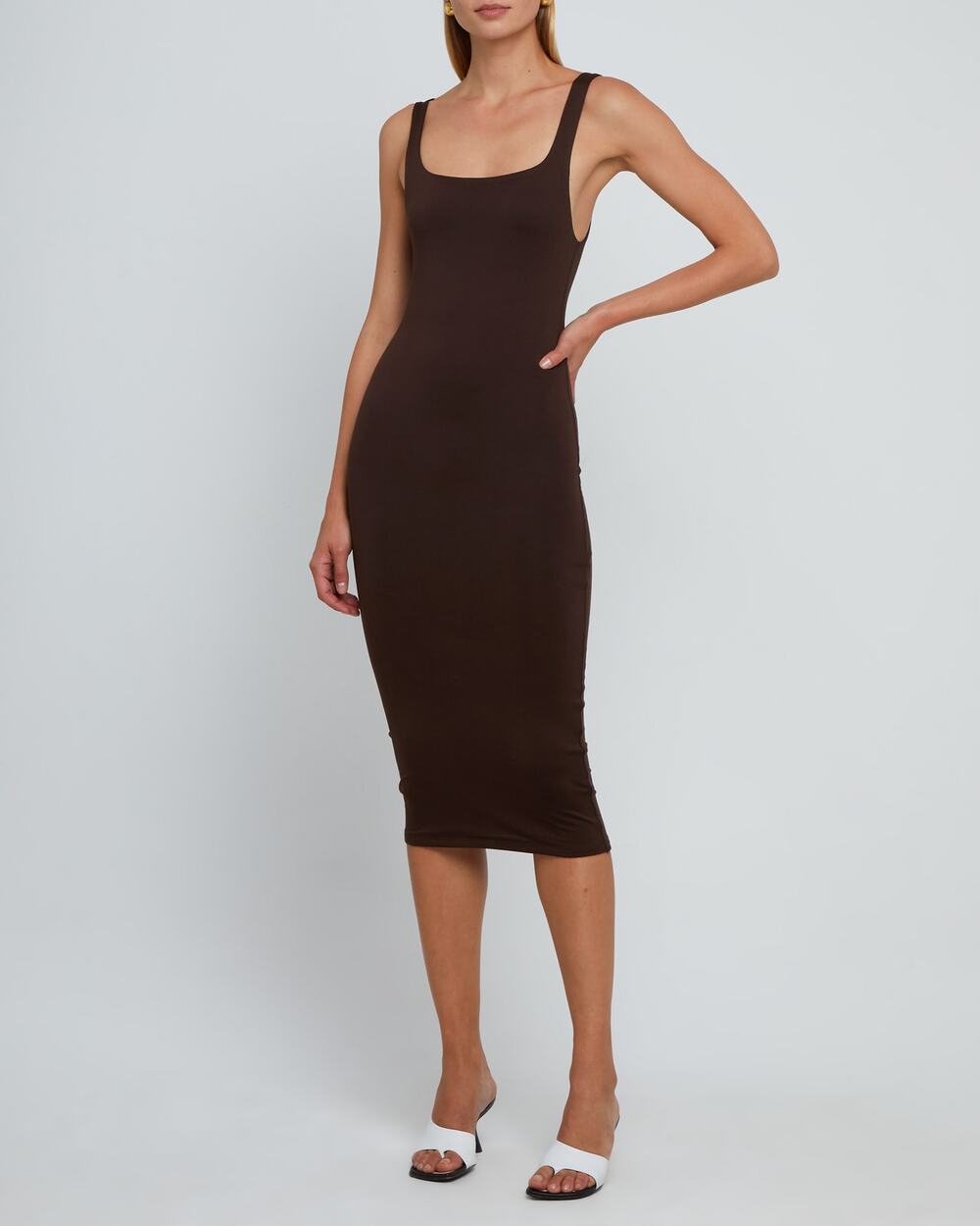 CAARA Contouring Tank Midi Chocolate Brown Shaping Stretchy Midi Medium